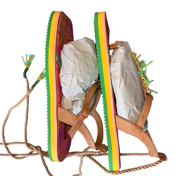 FARM Rio Vibrant Beaded Floral Tropical Pietra Sandals In Size 11 - Picture 8 of 10